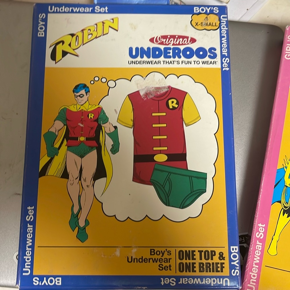 Nib robin original underoos boys x-small sz 4
